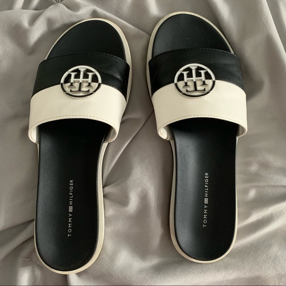 Tommy Hilfiger Black/White Slides Sandals - Picture 3 of 7